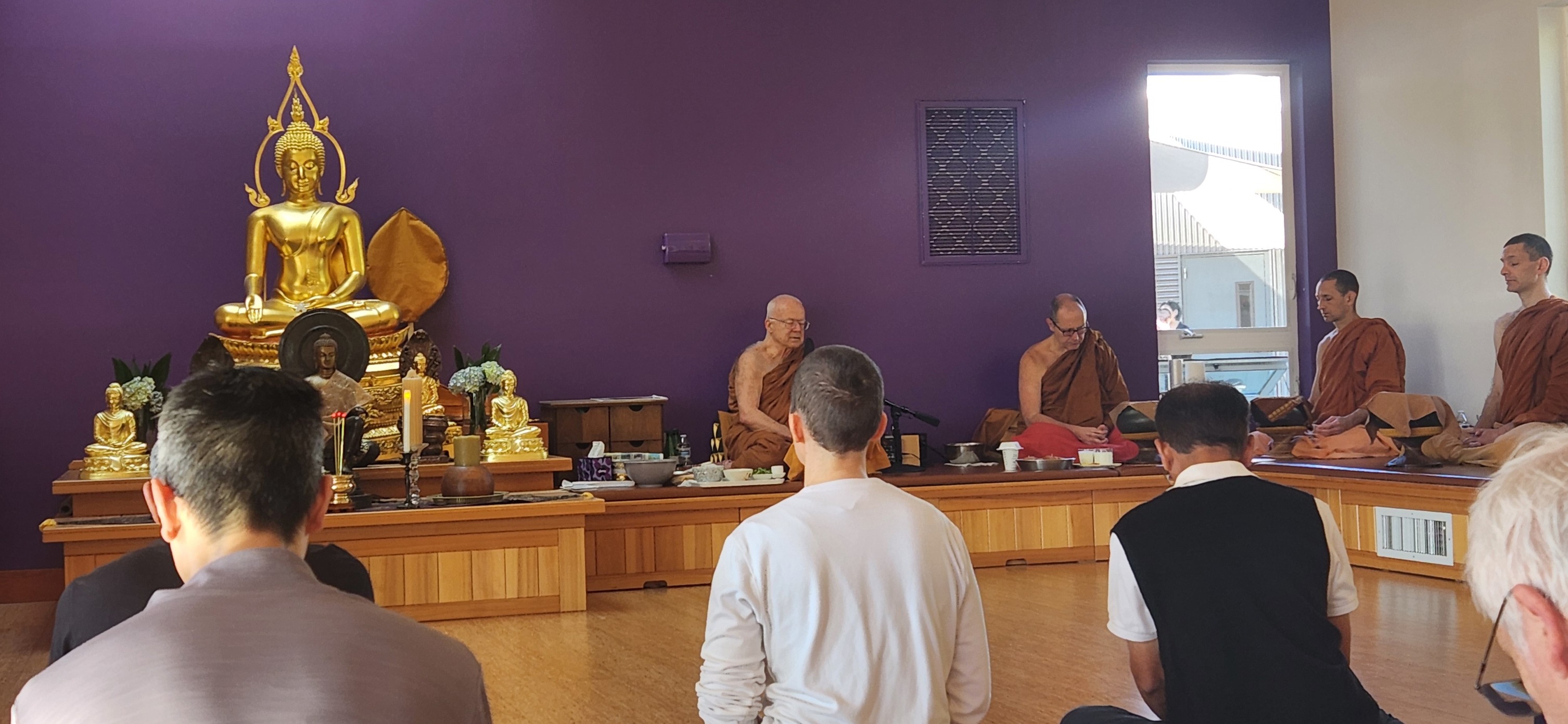 Hình ảnh quán tâm