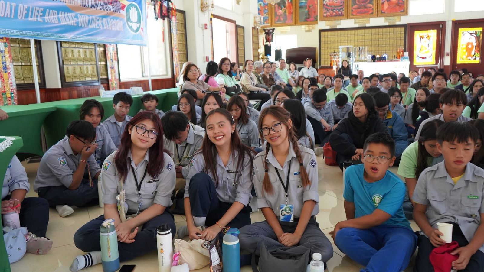 Cúp lưu niệm